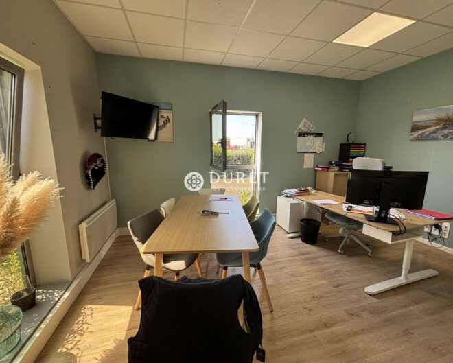 LOCAL PROFESSIONNEL – LA ROCHE NORD