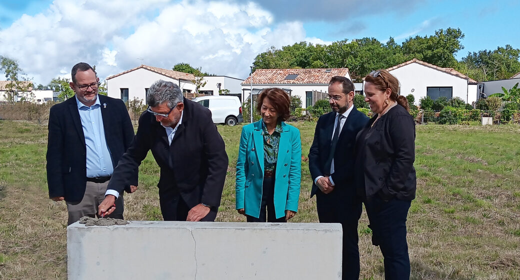 Pose de Première pierre du Programme de logements en PSLA à La Marronnière
