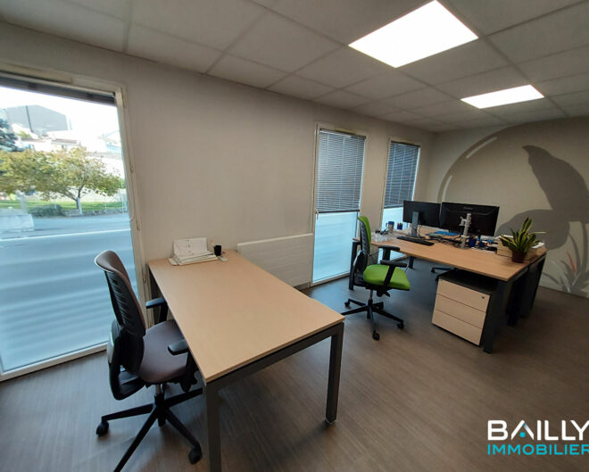 Bureaux La Roche Sur Yon 140 m2