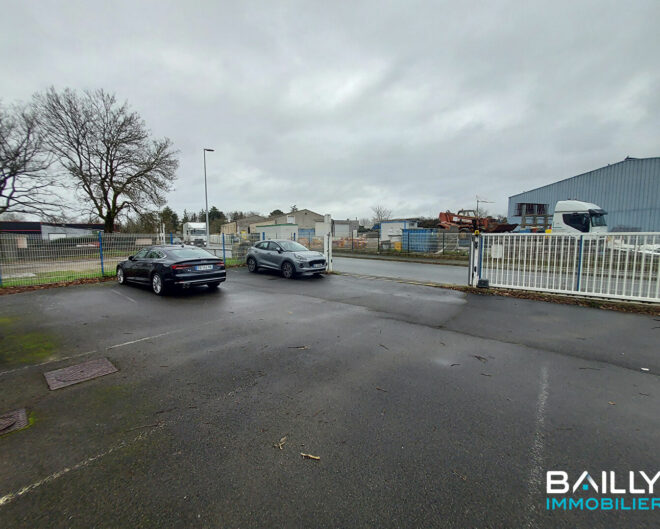 Local d&rsquo;activité La Roche Sur Yon 200 m2