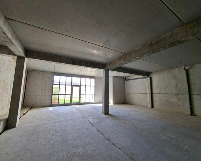 Local commercial La Roche Sur Yon 352 m2