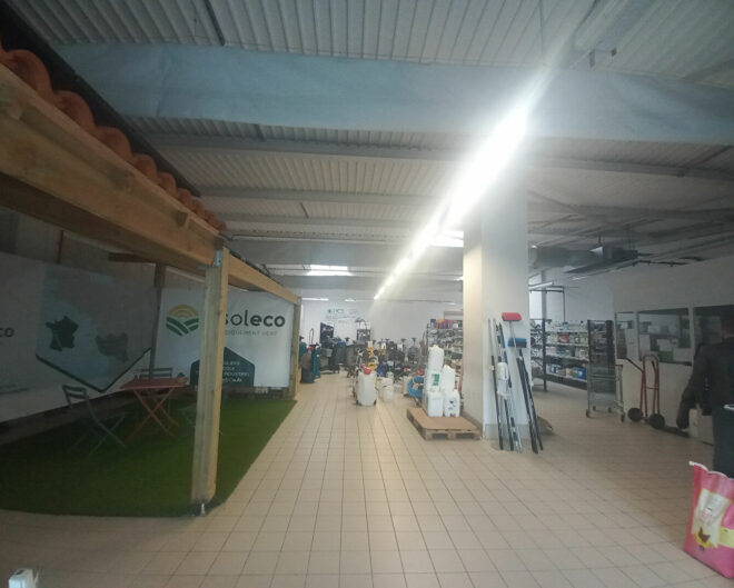 Local commercial  La Roche Sur Yon – 400 m2