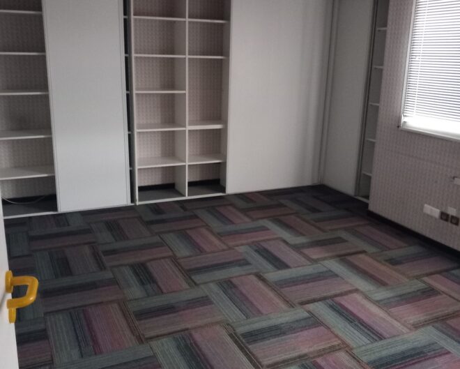 812/85 – A LOUER Bureaux 280m² – 4ème étage PMR – Quartier des Halles