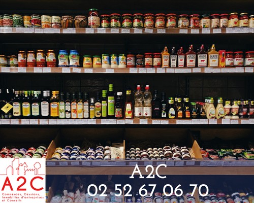 1014/85 – À VENDRE  FONDS DE COMMERCE ÉPICERIE / RESTAURATION  EMPLACE